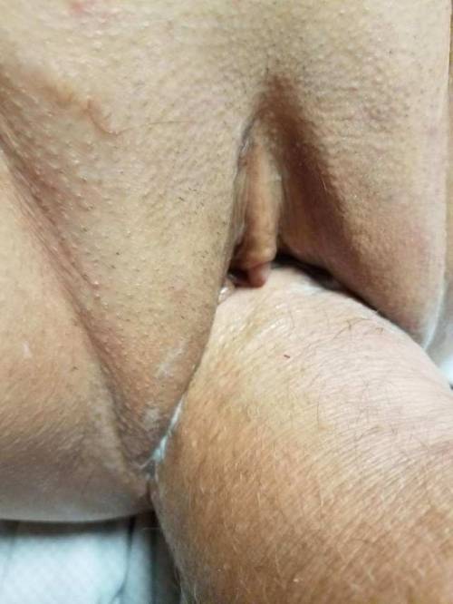 share-your-pussy - My wife’s big loose pussy.Thank you...
