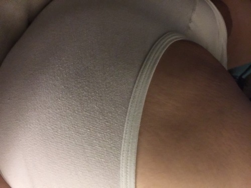 undieluv1 - Just horny in my Tighty Whites. Looking for a boy....