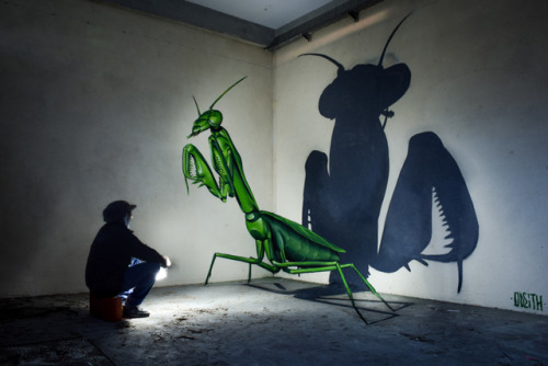littlelimpstiff14u2 - Larger-Than-Life Insects Lurk Around...