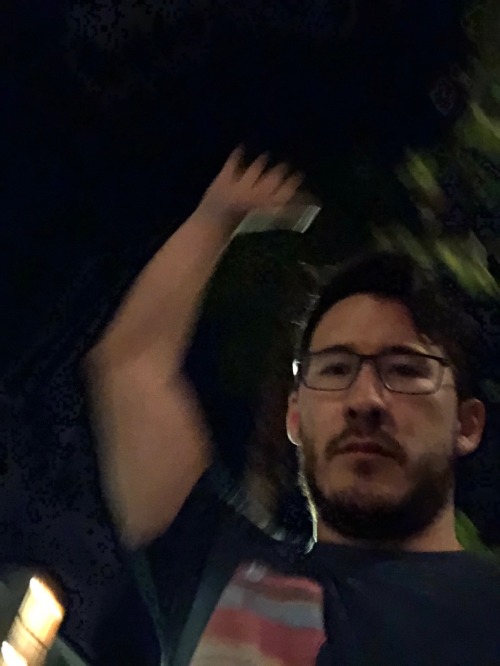 markiplier - zelliplier - “If your name is Mark and you’re really handsome, come on raise yo