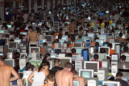 menacebot:bapouro:when you die you go to the big LAN party in...