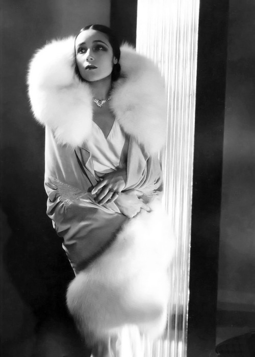 wehadfacesthen - A 1929 portrait of Dolores del Rio by Edward...