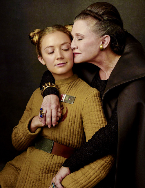 reyfinndameron - Carrie Fisher as Leia Organa with her daughter...