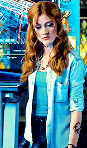 carolsdnvers - favorite looks - clary fray in shadowhunters...