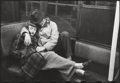 wehadfacesthen - Lovers on the subway, 1946, photo by Stanley...