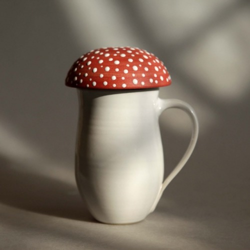 sosuperawesome - Amanita Mushroom Mugs, Bowls and Plates, Oil...