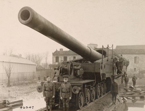 historicalfirearms - US Military Railway Guns In ActionDuring...