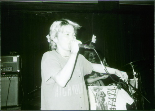7yr-bitch - 7 Year Bitch, live, NYC 1992