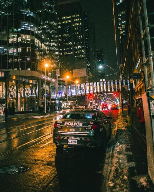 architecture-anddesign:Police Car in Downtown Toronto [OC]...