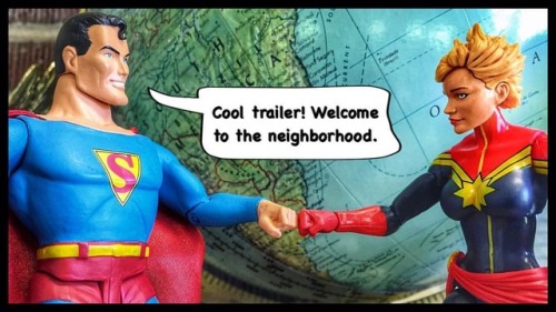 Heroes recognize heroes. #superman #captainmarvel...