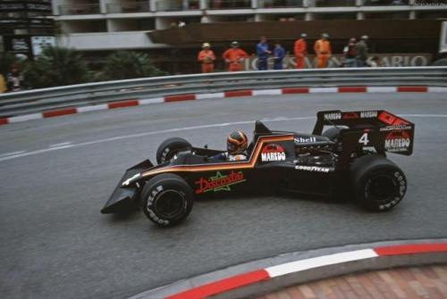 frenchcurious - Stefan Bellof (Tyrrell 012 Cosworth) aux essais...