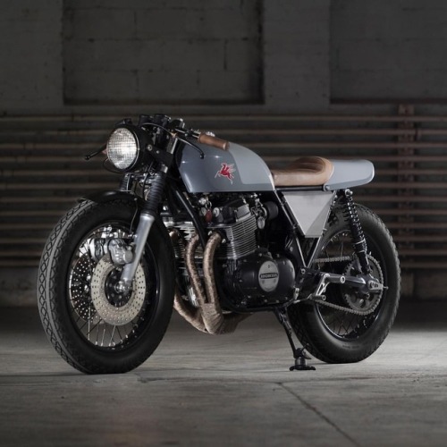 dropmoto:FOR SALE! Time to sell off all those old clunkers...