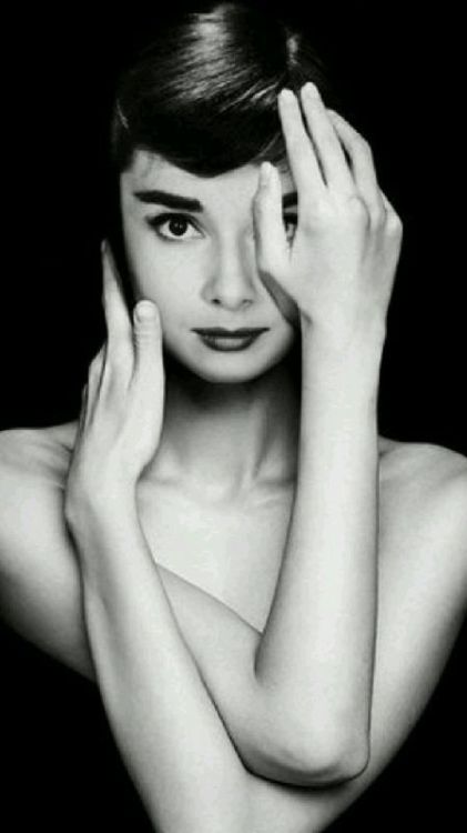 ditirolez - Audrey Hepburn