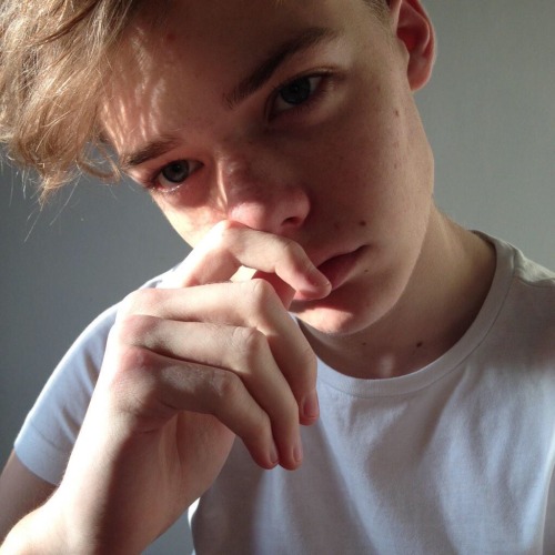 pale boy on Tumblr