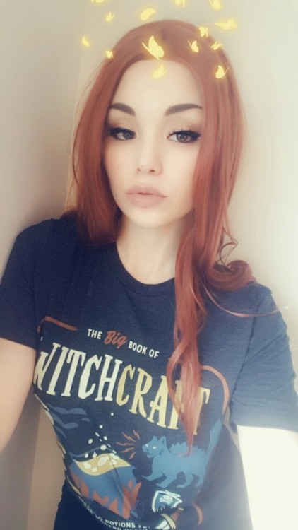w33d-witch - Just your friendly neighborhood witch 