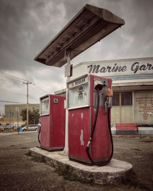 kneel…...Marine Garage, Moncton St, Steveston, BC, 