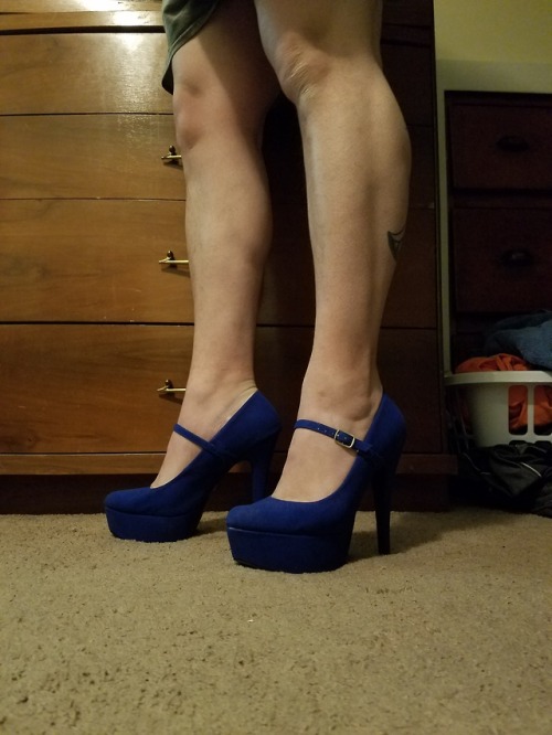 New heels! Gotta be my new favorites now! So sexy!
