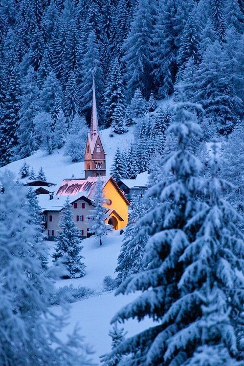 me-lapislazuli - Winter chapel in the Dolomites of northeastern...