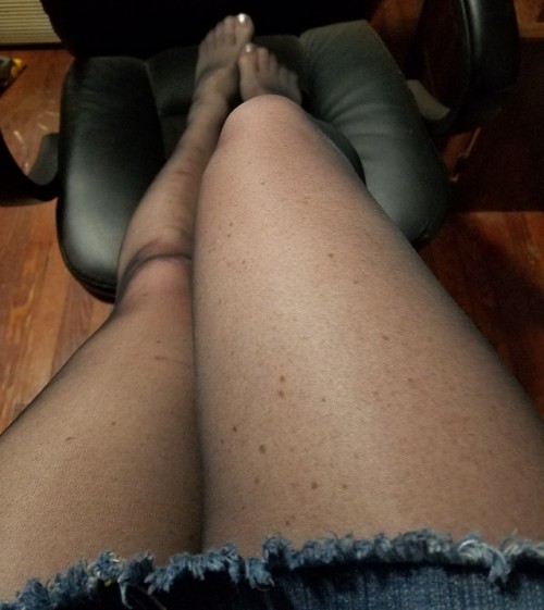 Beautiful legs in pantyhose