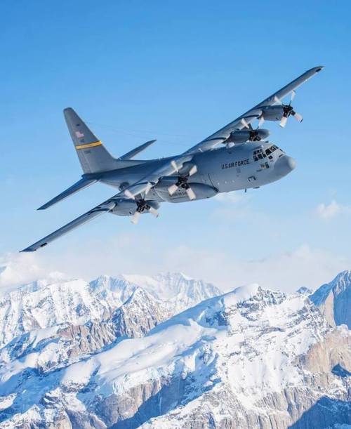 planesawesome - C-130 Hercules. This C-130, from Alaska Air...