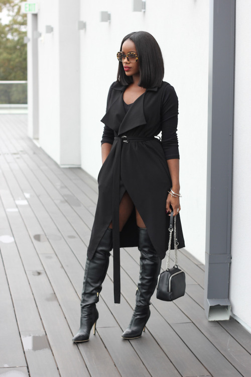 ecstasymodels - Black OutPairing all black separates is the...
