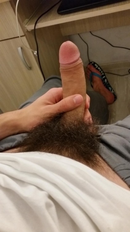 Men With Thick Bush 18+ Only NSFW For Gay Men