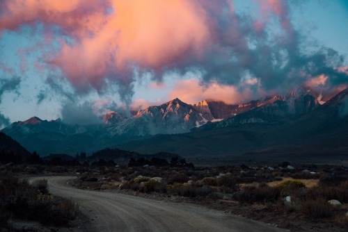 expressions-of-nature:Buttermilk Road, Bishop, California by...