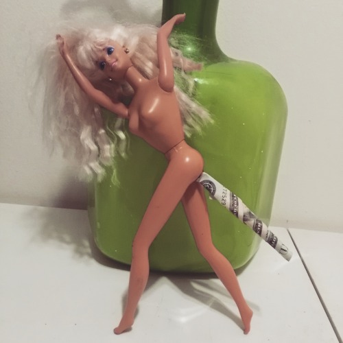 champagnemanagement - reblog and butthole barbie will shit wads...