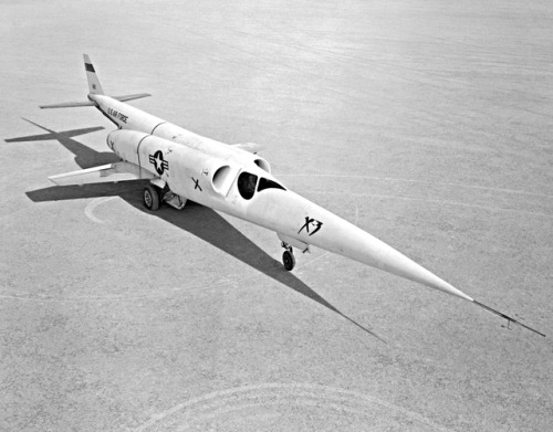 humanoidhistory - The X-3 Stiletto experimental aircraft on the...