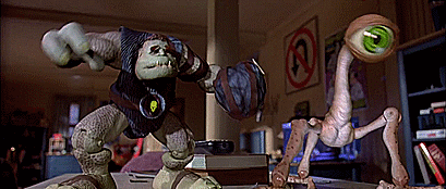 weleapedintothevoid:aidanphantom:Small Soldiers (1998) its so...