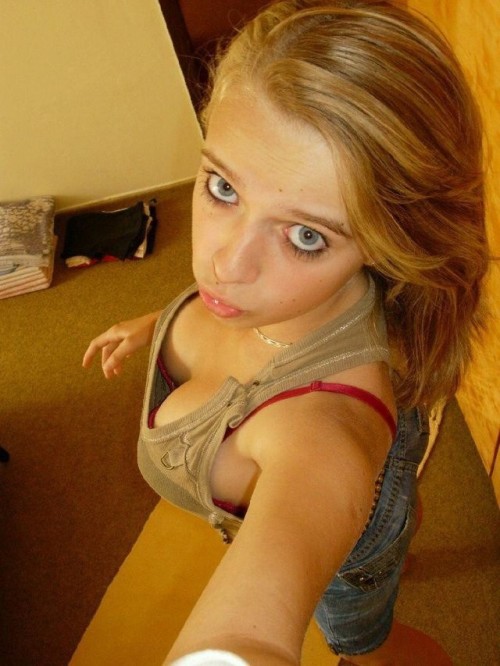 attractive-teen-newbies:Real name: LeahPics: 19Online now: ...