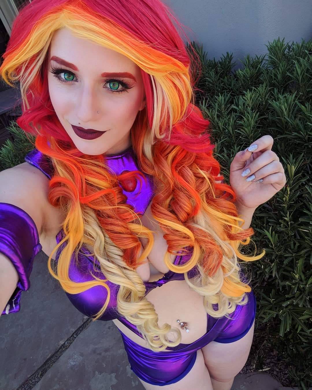 Amber skies cosplay