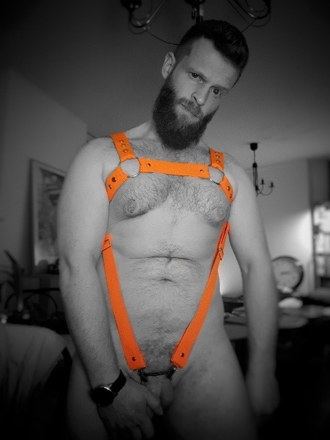 #me #hairychest #pube #beard #squirrel #ginger #tits #piercing...