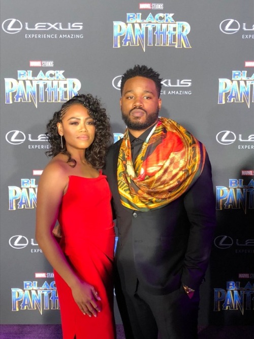 frontpagewoman - Black Panther premiere