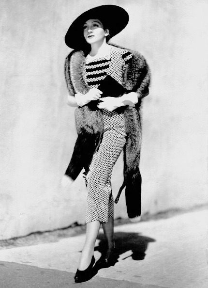 summers-in-hollywood - Claudette Colbert arriving on the set of...
