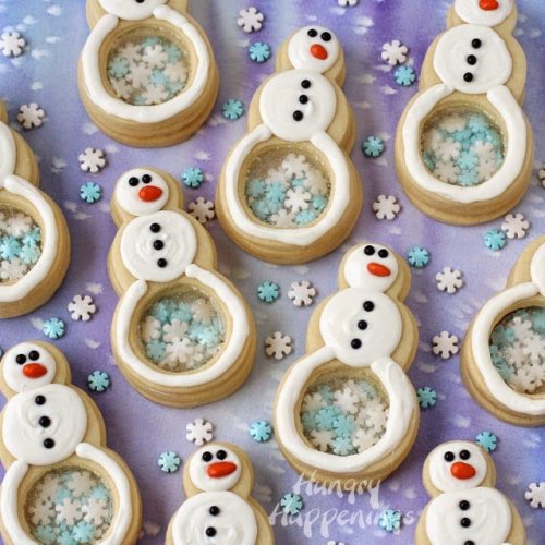 Snowflake Filled Snowman Cookies | Hungry HappeningsNow I know...