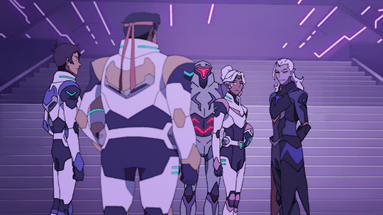 flusteredkeith:lotor didn’t offer his arm out to her, allura...