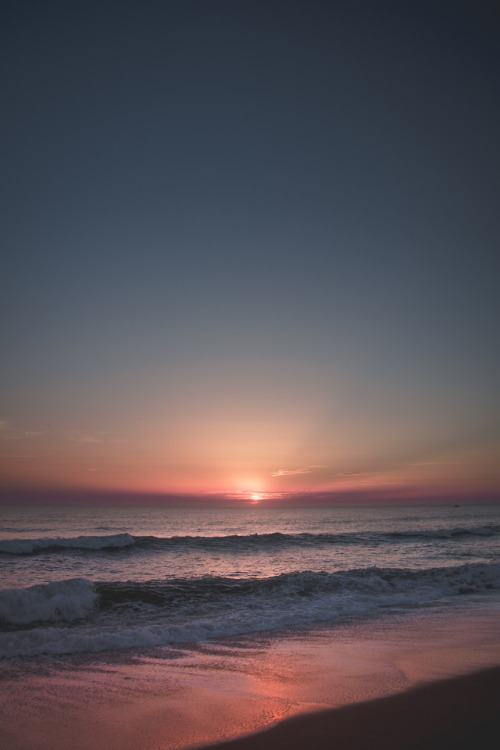 pedromgabriel:- Ocean sunsets -by Pedro GabrielInstagram