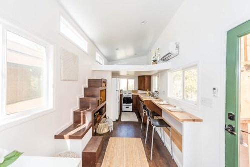 dreamhousetogo - Modern Dual Loft Caravan by Tiny House...