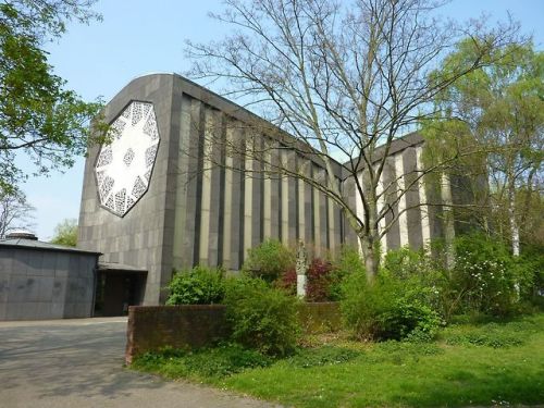germanpostwarmodern - Church “Christi Verklärung” (1966) in...