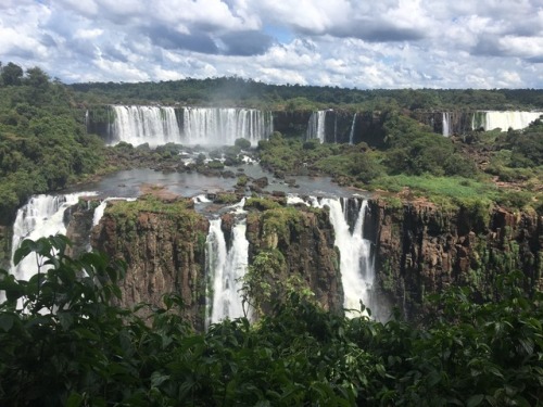 dmmaps - Iguaçu Falls, Brazil 2018