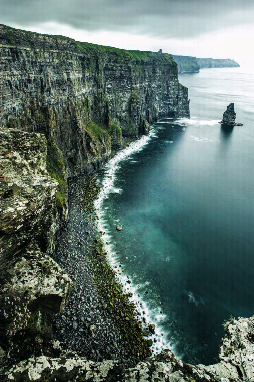lsleofskye:Cliffs of Moher, Ireland