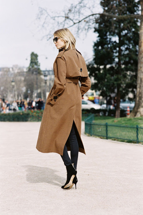 peone - Paris Fashion Week AW 2015…Elena | Vanessa Jackman