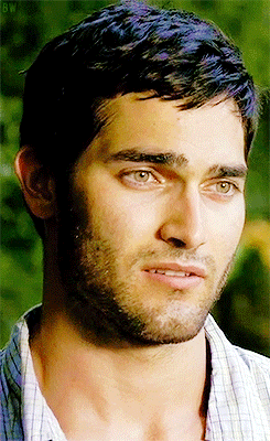 steepingstars - #i know technically this is hoechlin#but all i...