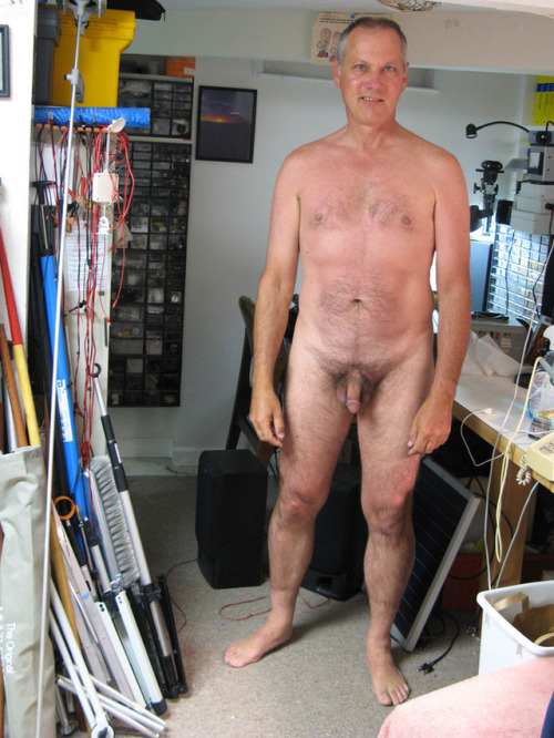 alanh-me:51k+ follow all things gay, naturist and “eye...