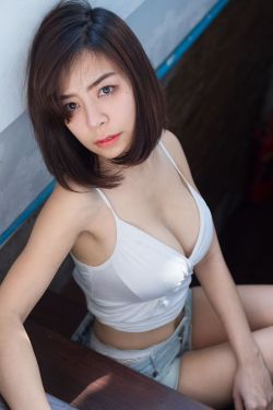 Asian Hot Girls