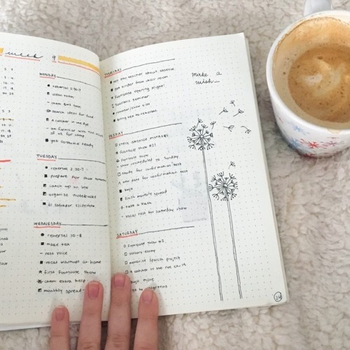 sleepytimestudies:Had a snow day off of school cause there’s...