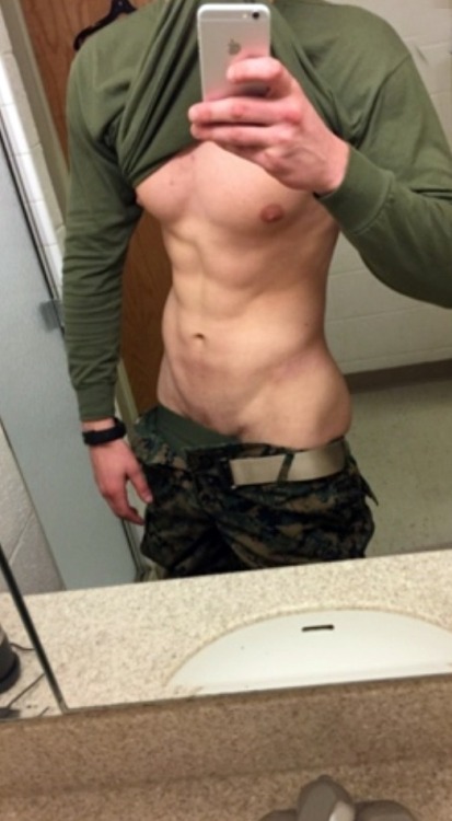 wns1701:21k + Followers, 110k+ Posts. Hot Hunky Dudes! Sexy...