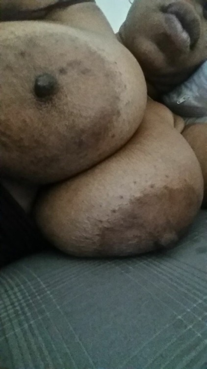 bbwfan16 - sexyred2016 - Huge sexy tits and large areolasLisa