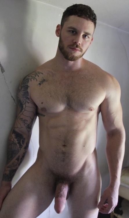 tommytank4:https://www.tumblr.com/blog/tommytank4 for hot and...